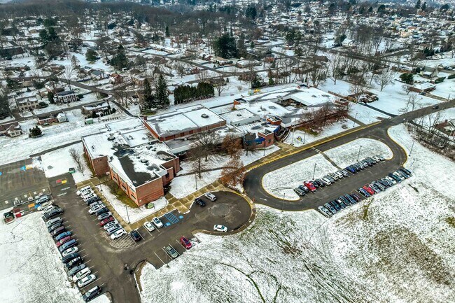 McQuistion Elementary School is a public K-4 school with a B rating from Niche.