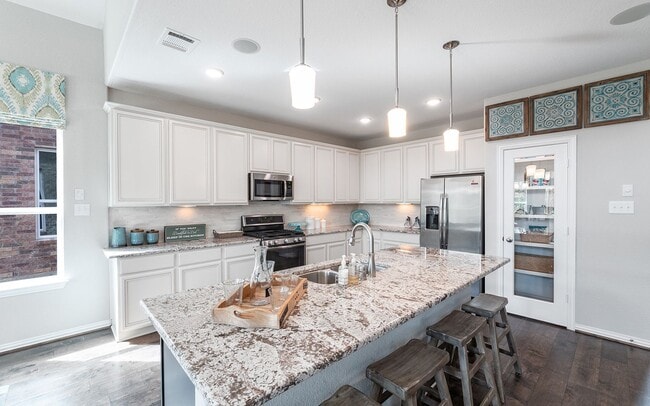 8750 Jade Hill Dr unit 36480626, Rosharon, TX 77583 - photo 6