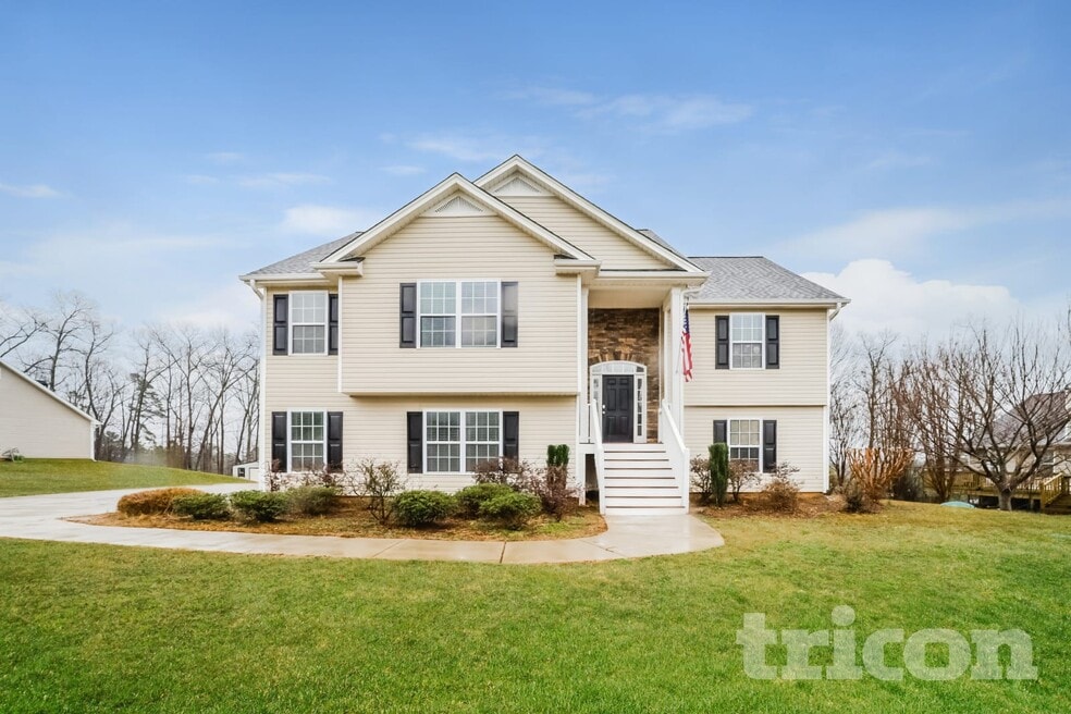 38 Stonemont Ct, Douglasville, GA 30134 - photo 1