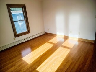 40 Beaver Brook Rd Unit 3, Danbury, CT 06810