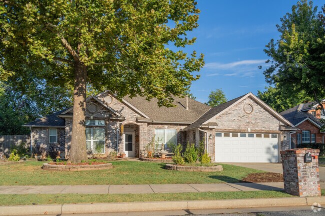 The traditional homes in Pebble Creek are both charming and well-maintained.