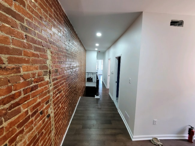 705 S 52nd St, Philadelphia, PA 19143 - photo 3