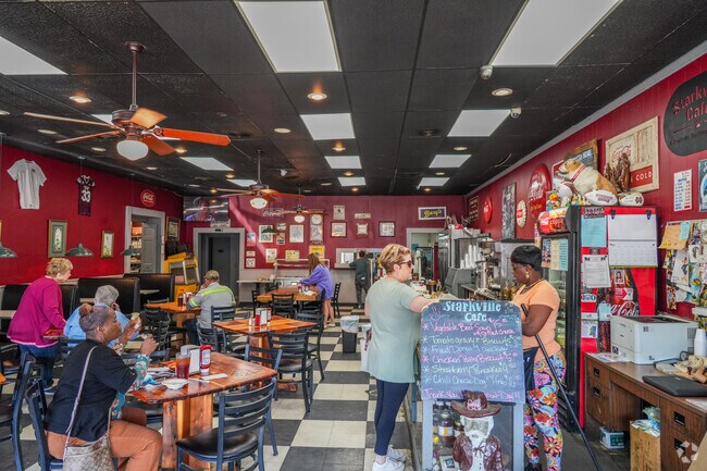 Starkville Cafe in downtown Starkville is a beloved breakfast spot known for its classic Southern dishes and cozy vibe.