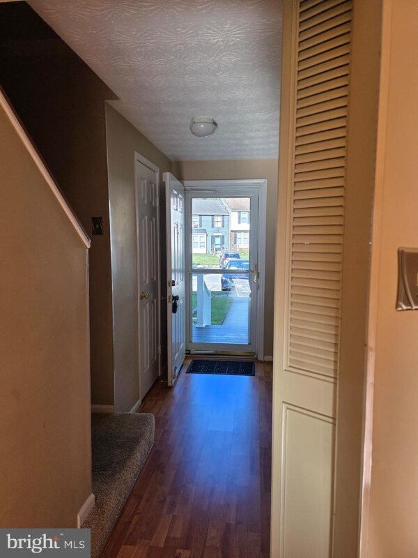 8530 Castlemill Cir, Nottingham, MD 21236 - photo 2