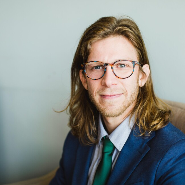 Agent Photo