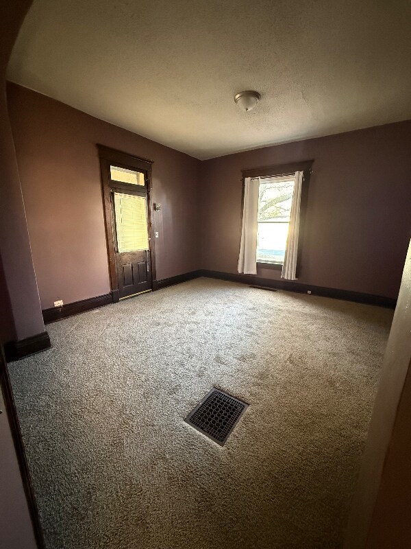 223 Center St unit 1, Findlay, OH 45840 - photo 4