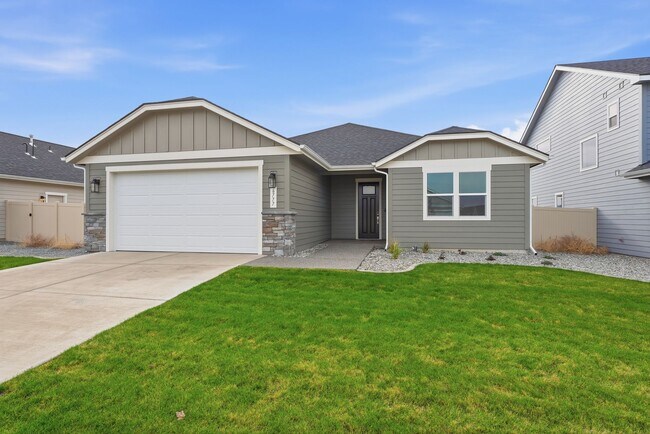 3277 N Darwin Fox St S unit 36630854, Post Falls, ID 83854 - photo 2