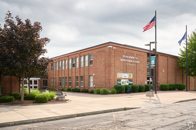 Main entrance to Rush Henrietta Senior High School.
