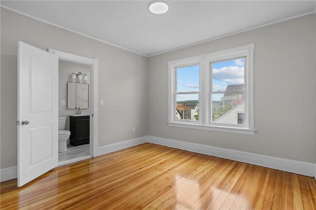 382 Orms St unit 2, Providence, RI 02908 - photo 7