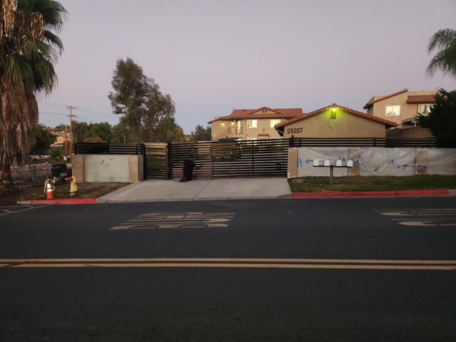 28267 Via Princesa unit B, Murrieta, CA 92563 - photo 2