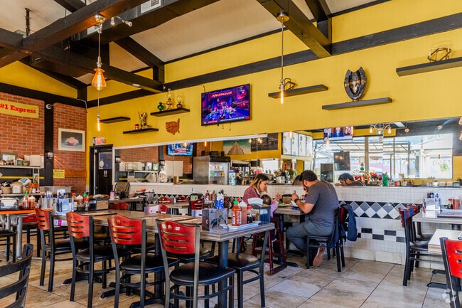 Pho#1 offers delicious Vietnamese soup in Hilltop Green.