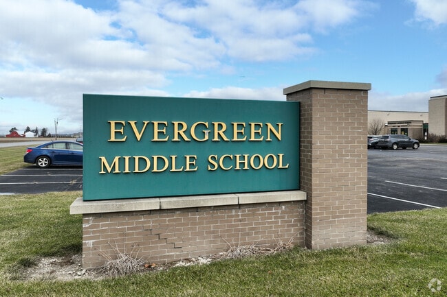 Evergreen Middle School Sign