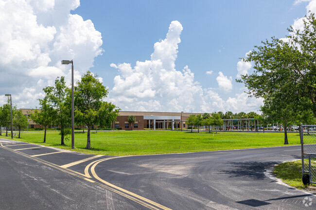 Eden Park Elementary in Immokalee features a circular drive leading to the entrance.