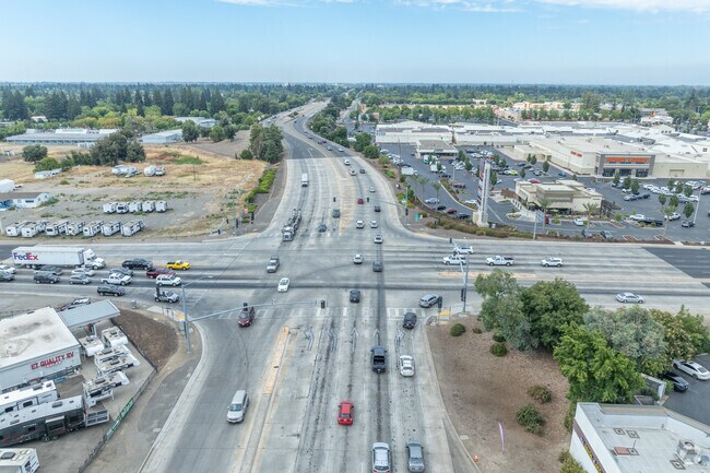 CA-99 and CA-20 are located close by to Central City and are home to a variety of shopping.