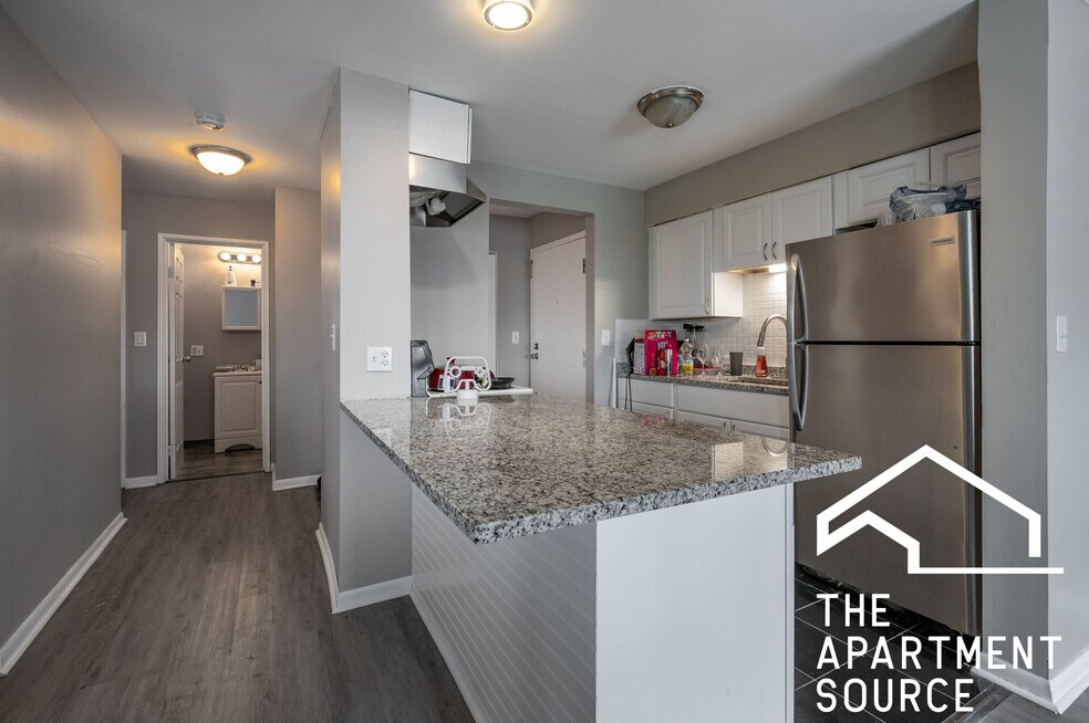 2310 N Harlem Ave unit 401, Elmwood Park, IL 60707 - photo 1