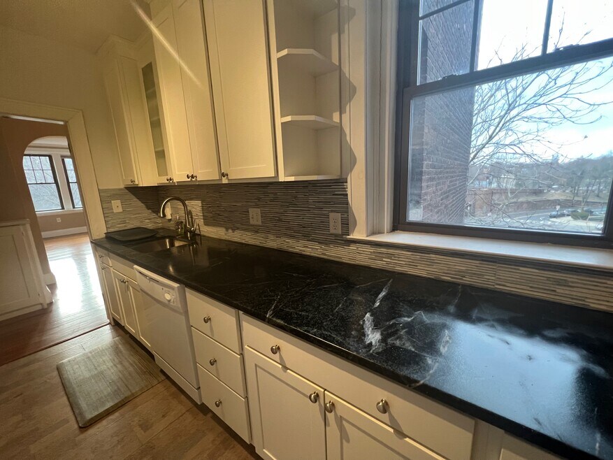 10 Jamaicaway Ct unit 23, Jamaica Plain, MA 02130 - photo 1