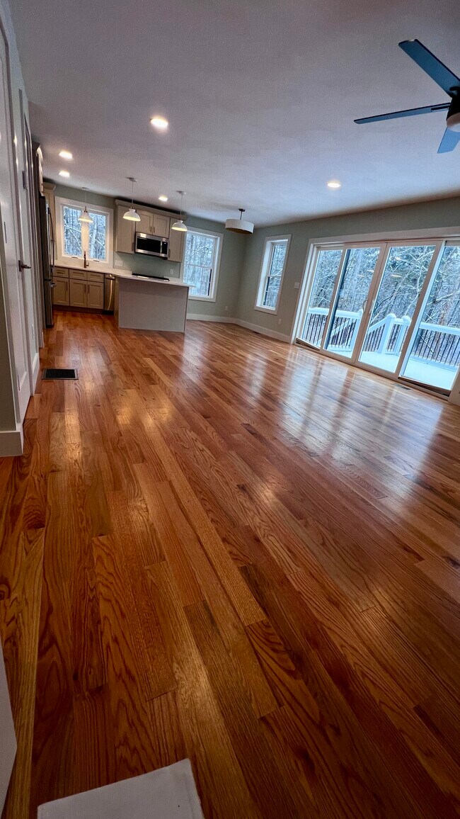 5 Indian Valley Rd unit B, Pelham, NH 03076 - photo 2