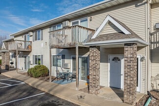 4532 Arrowhead Dr, Eau Claire, WI 54703