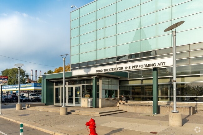 The after school programs at Detroit School of Arts are plentiful.