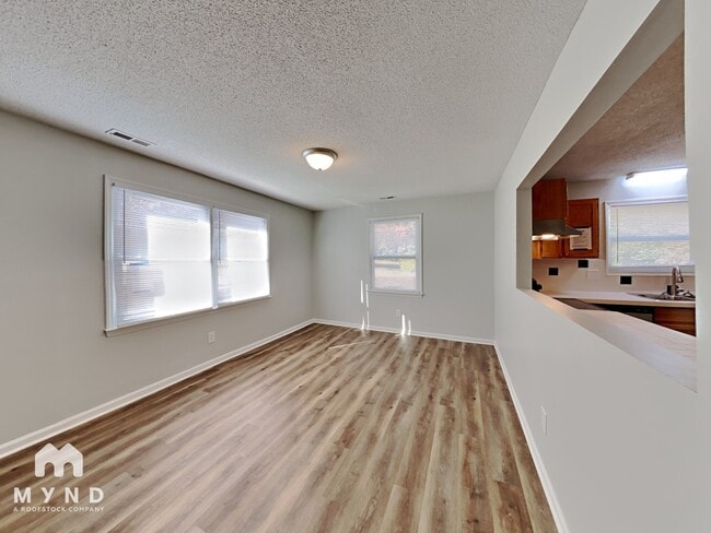 211 Buckskin Dr, Gastonia, NC 28052 - photo 6