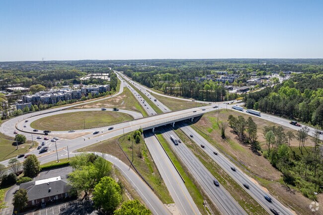 Highway 316 provides Lawrenceville residents easy access to downtown Atlanta.