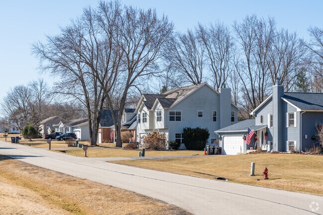 You can find two story homes mixed in with single and split-level houses in Parker's Highlands.