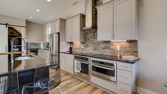 5701 Arcade Blvd unit 36664819, McCordsville, IN 46055 - photo 7