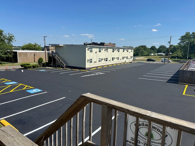 794 Anderson Ave unit . 4, Akron, OH 44306 - photo 6