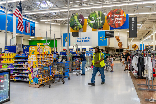 Find unbeatable prices at North Lake Charles’s Walmart.