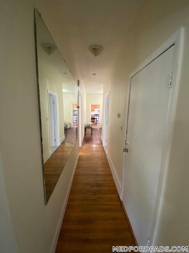 569 Main St unit 1, Medford, MA 02155 - photo 6