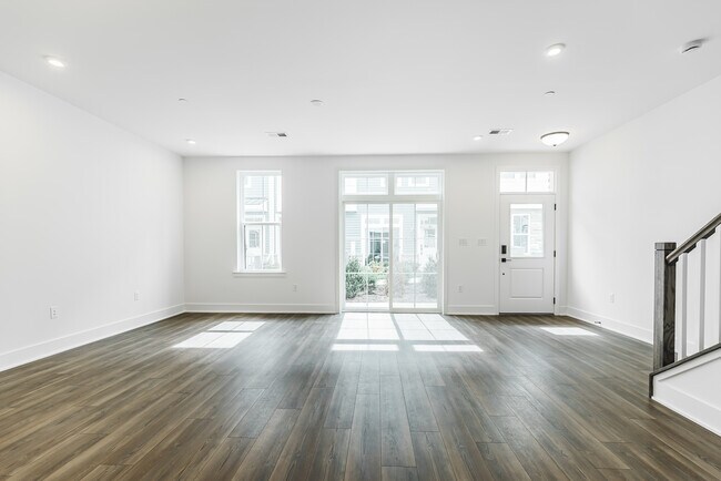 7104 Donatello Dr, Princeton, NJ 08540 - photo 7