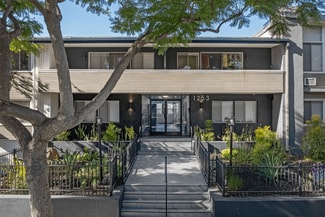 1253 Havenhurst Dr, West Hollywood, CA 90046