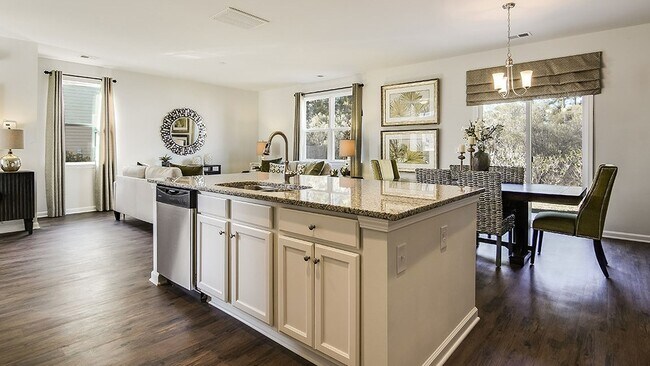 130 Ellie Way unit 36205434, Savannah, GA 31419 - photo 6