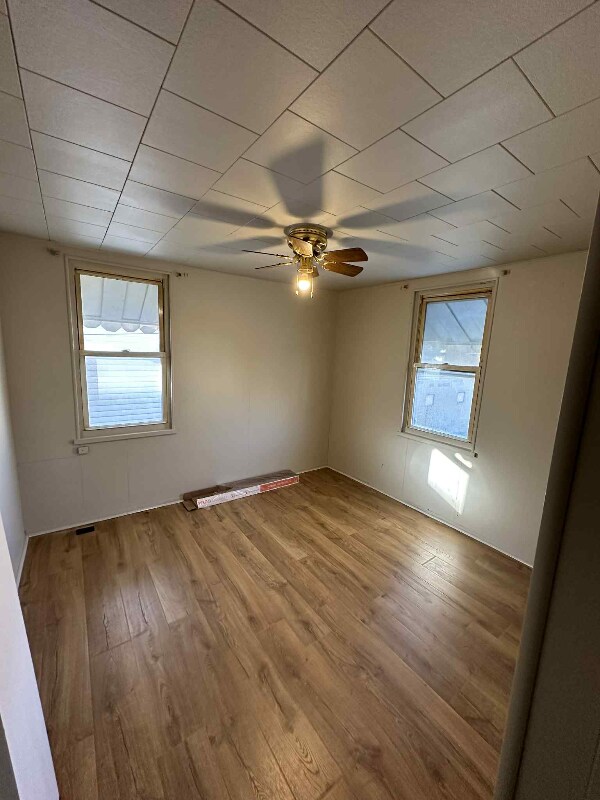 1247 Leishman Ave unit REAR A, New Kensington, PA 15068 - photo 6