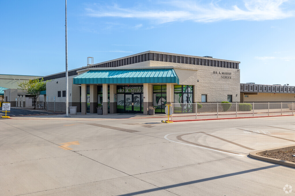 Academic success thrives at Ira A. Murphy Elementary School, South Peoria.
