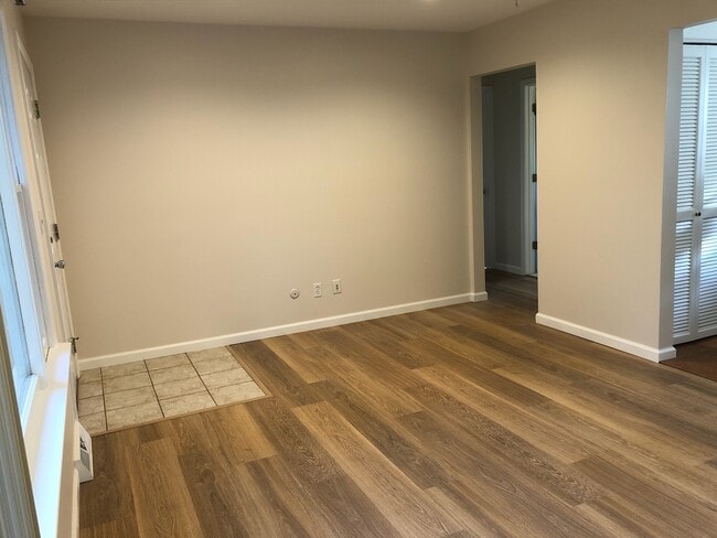 106 E 2nd St, Milan, MI 48160 - photo 3