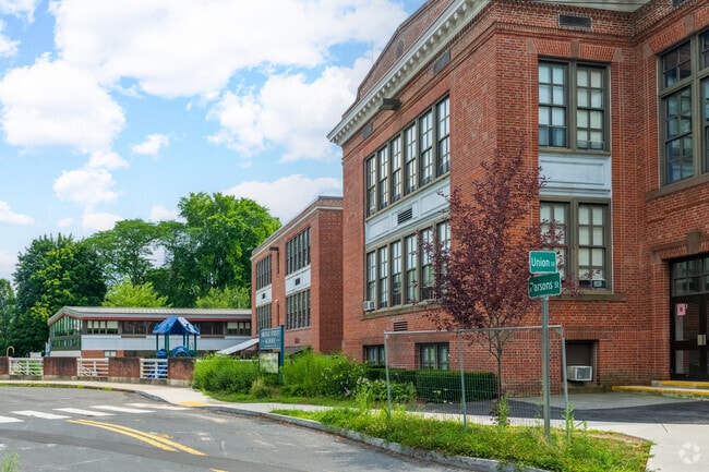 Bridge Street School has approximately 278 PreK-5th grade students.