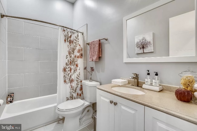 2000 D St NE, Washington, DC 20002 - photo 5