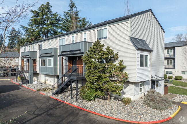 River Lofts Apartments, Tualatin, OR 97062 - photo 2