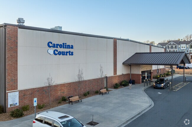 Carolina Courts offers year round programs for all age groups.