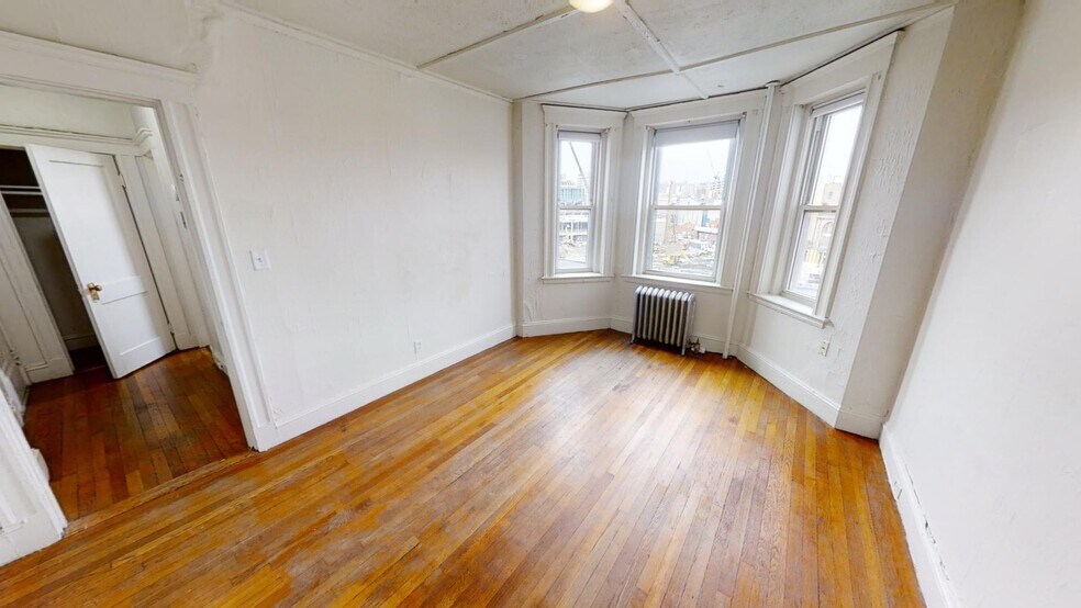 1111 Boylston St unit 10, Boston, MA 02215 - photo 1