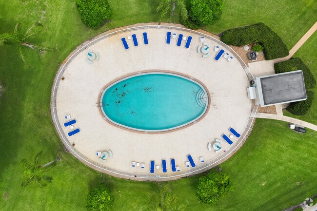 Pools are a must if you live in Atlantis neighborhood.