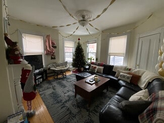 129 Saint Alphonsus St Unit 2, Boston, MA 02120