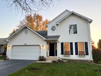 666 Mariner Dr, Elgin, IL 60120