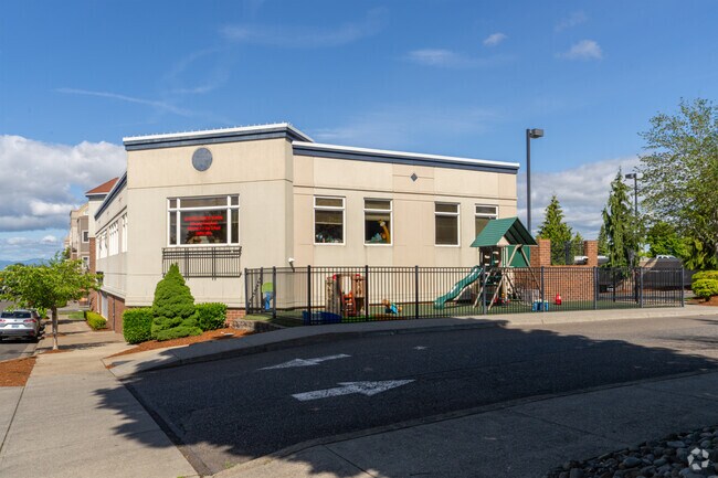Goodtime Chinese School has an 8 to 1 teacher to student ratio.