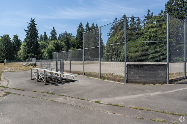 Northshore Junior High School also offers a baseball diamond for practices.