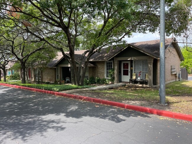 Coppertree Condominiums unit 108, Austin, TX 78753 - photo 5