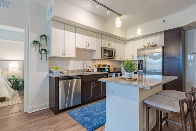 2 Bayshore, Tampa, FL 33606 - photo 4