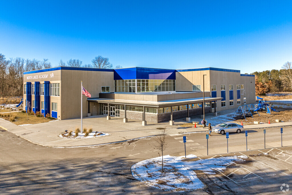 North Lakes Academy Elementary serves students in grades K-8.