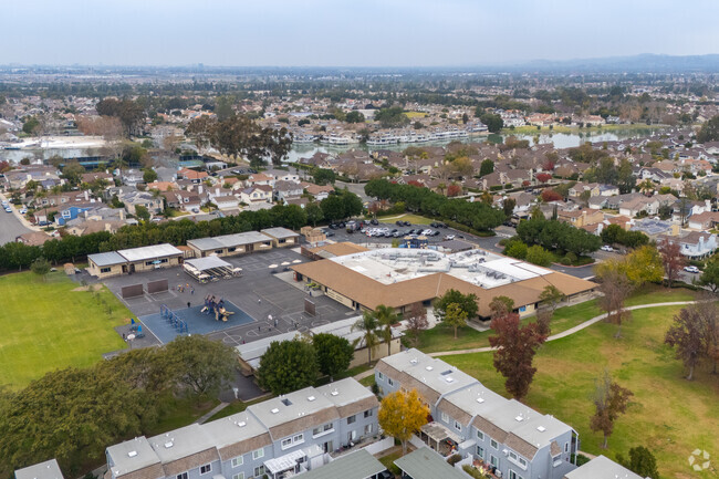 Sweeping views of Eastshore Elementary School and the Woodbridge neighborhood.